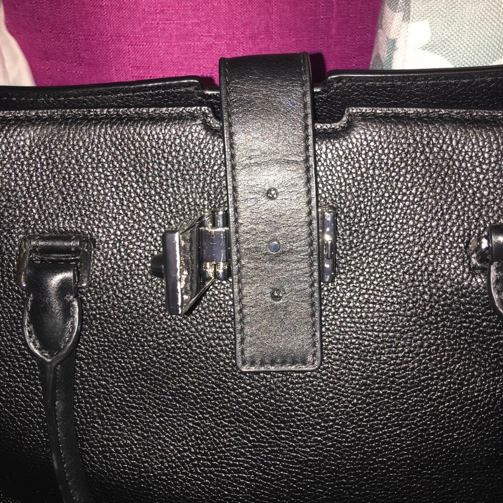 Michael Kors Bond Tote - Picture 3 of 6